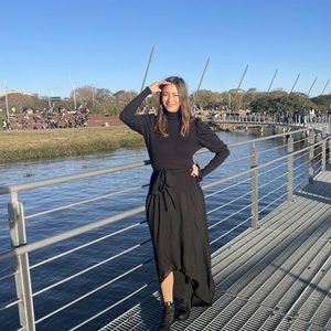 Meet your Posher, Misionera